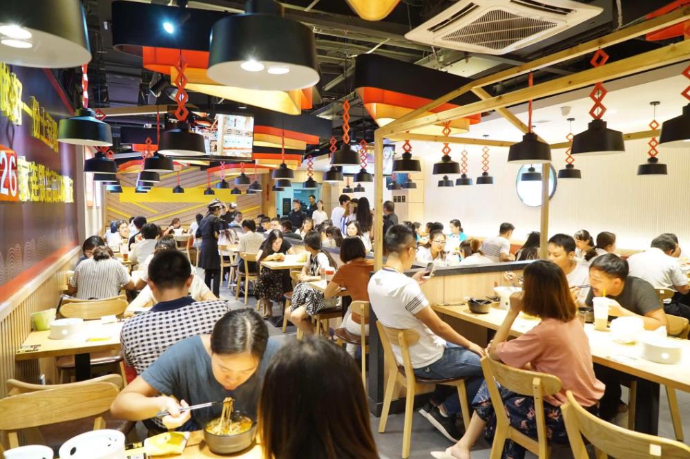 餐飲店裝修多少錢一平？